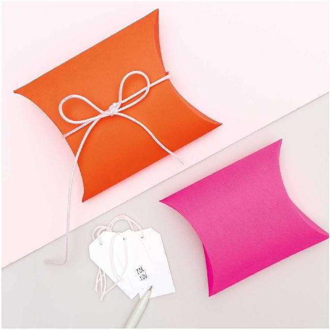 Image du produit Rico Design Boîtes cadeaux, rouge/pin.99001.21.83 (Coffret cadeau, 6 x)