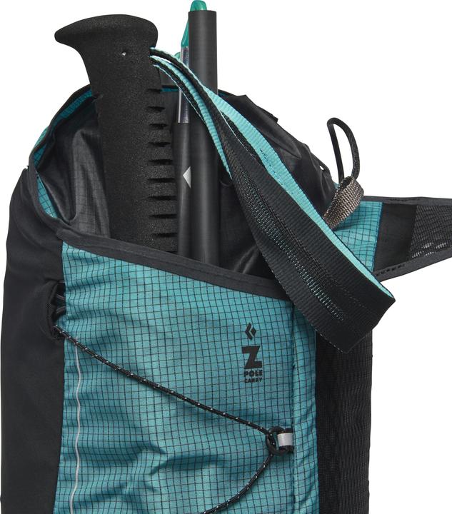 Actual product image Black Diamond W Distance 22 Backpack (22 l)