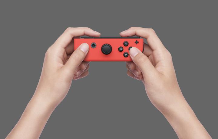 Actual product image Nintendo Switch (OLED model)