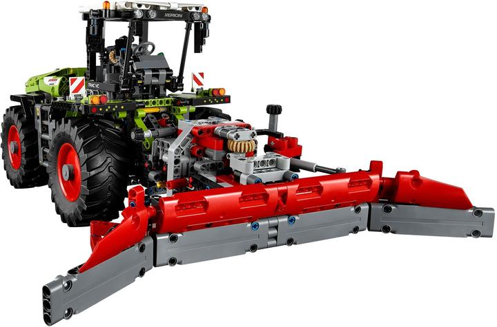 Actual product image LEGO Claas Xerion (42054, LEGO Technic)