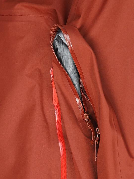 Actual product image Arc'teryx Beta SL (S)
