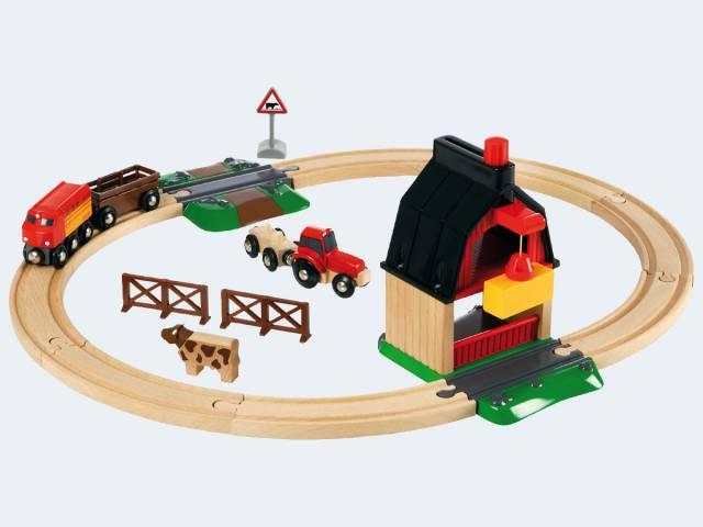 Produktbild Brio Bahn Bauernhof Set