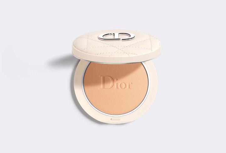 Actual product image Dior Christian Diorskin Forever Bronzer Poudre Cpt No 001 (01 - Fair Bronze, Highlighter, 80 g)