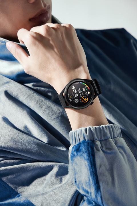 Produktbild Huawei Watch GT Runner (46 mm)