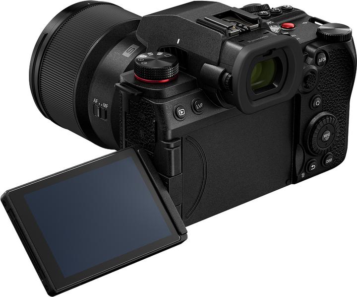Actual product image Panasonic Lumix S5M2 Kit (50 mm, 24.20 Mpx, Full frame)