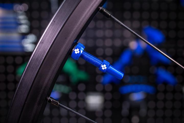 Actual product image Muc-Off V2 Tubeless Ventil Kit 44mm