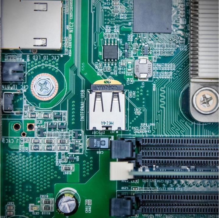 Actual product image Yubico YubiHSM 2 FIPS