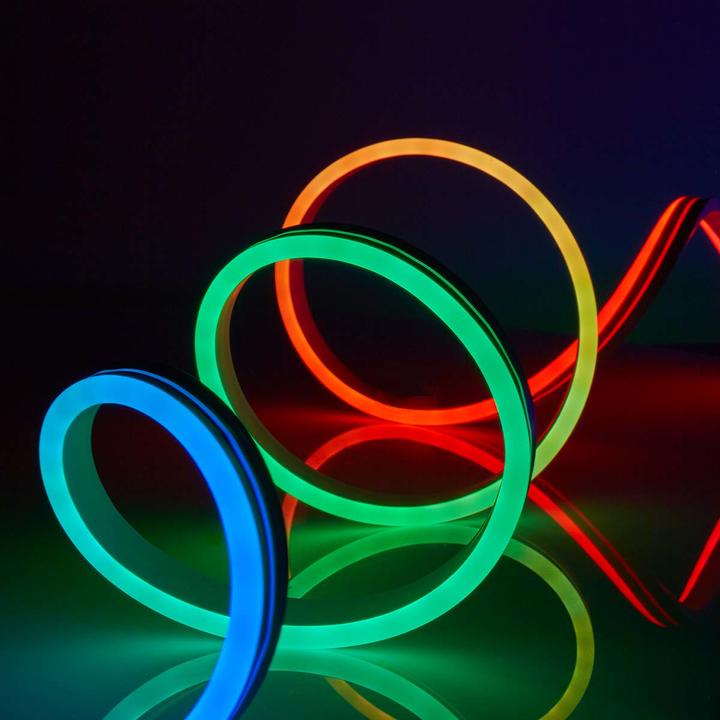 Actual product image Nedis WIFILN51CRGB Smart Full Color LED pásek Wi-Fi | Více barev | 5000 mm | IP65 | 960 lm, F (Multicoloured, 500 cm, Indoor, Outdoor)