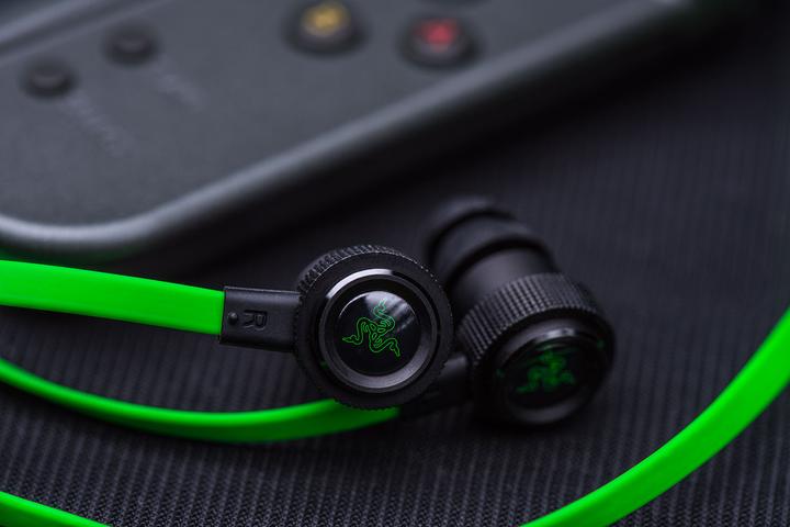 Produktbild Razer Hammerhead Pro V2 (Kabelgebunden)
