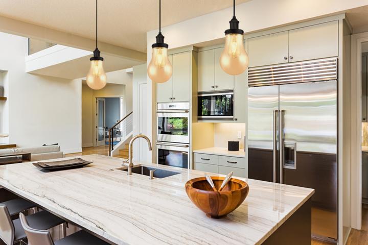 Actual product image Westinghouse Pendant Light Bulb Oil Rubbed Bronze and Amber (E27)