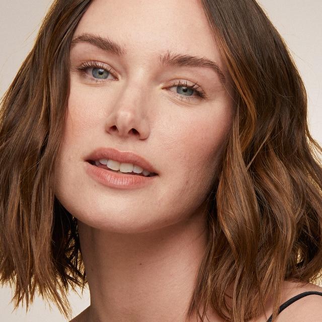 Actual product image Estée Lauder Double Wear (1C1 Cool Bone)