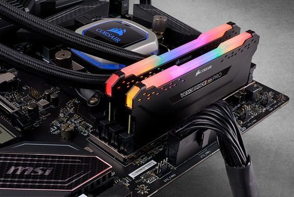 Actual product image Corsair Vengeance RGB Pro (2 x 8GB, 4266 MHz, DDR4-RAM, DIMM)