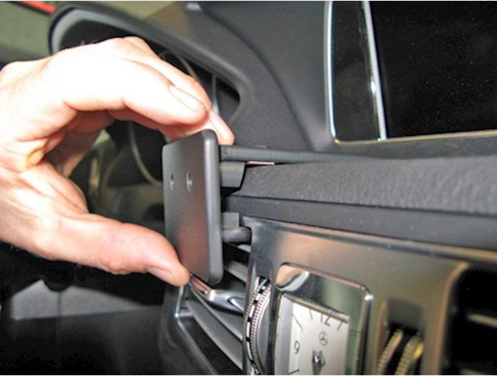 Image du produit Brodit 854974 Support Mercedes Benz E-Class