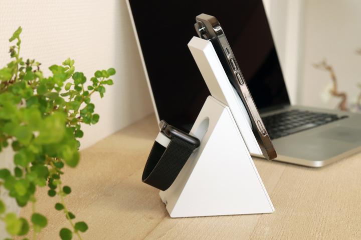 Actual product image Mobiparts Wireless 3 in 1 Charger 15W Triangle White (15 W)