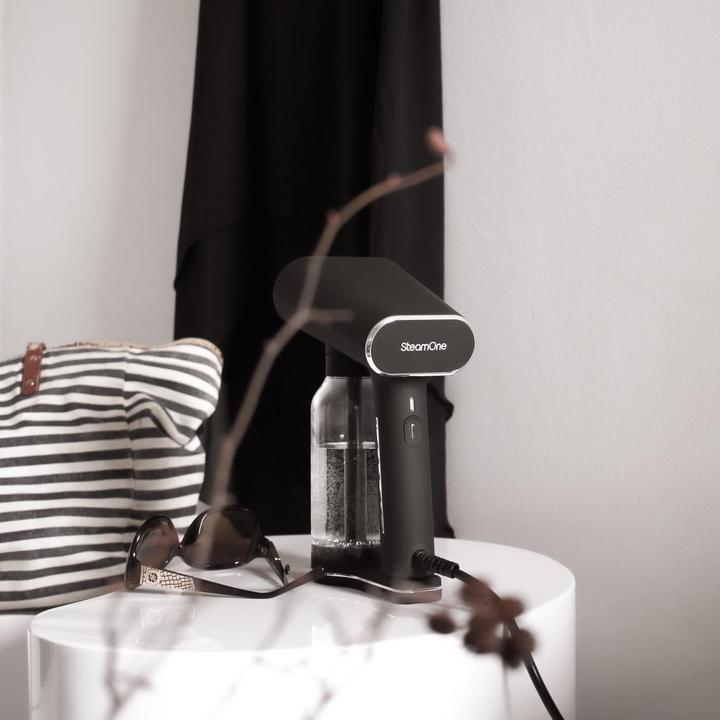 Actual product image SteamOne Nomad 400B (2000 W, 30 g/min)