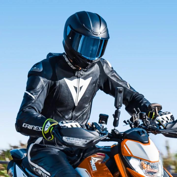 Immagine prodotto Insta360 X3 Motorcycle Kit (30p, WiFi, Bluetooth, NFC)