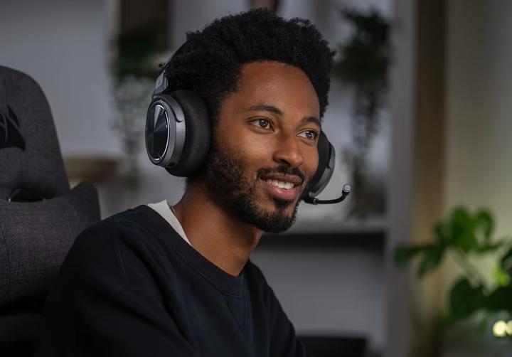 Produktbild Corsair Virtuoso Max (Kabellos)