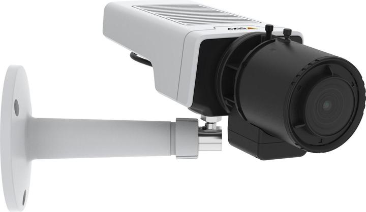 Axis Network camera M1137 Mk II (2592 x 1944 pixels)
