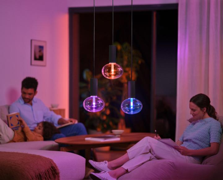 Produktbild Philips Hue Ellipse (E27, 6.50 W, 500 lm, 1 x, G)