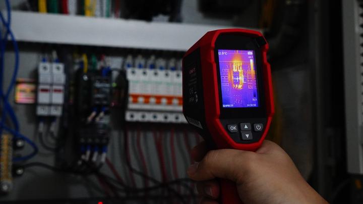 Produktbild Uni-T Infrarot-Wärmebildkamera UTi716S, -20 °C - 550 °C