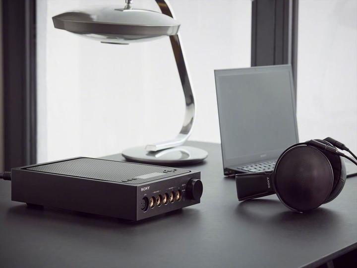 Produktbild Sony TA-ZH1ES Signature Series (USB-DAC, Gain-Schalter)