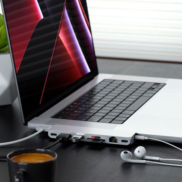 Produktbild Satechi Pro Hub Max (USB-C, 8 Ports)
