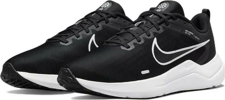 Produktbild Nike Herren Downshifter 12 Laufschuh, Black/White-Dk Smoke Grey-Pure, 42.5 EU (42.5)