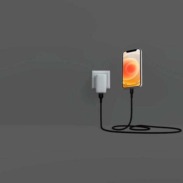 Actual product image Belkin USB charging cable Boost Charge Pro Flex USB A - Lightning 3 m (3 m)