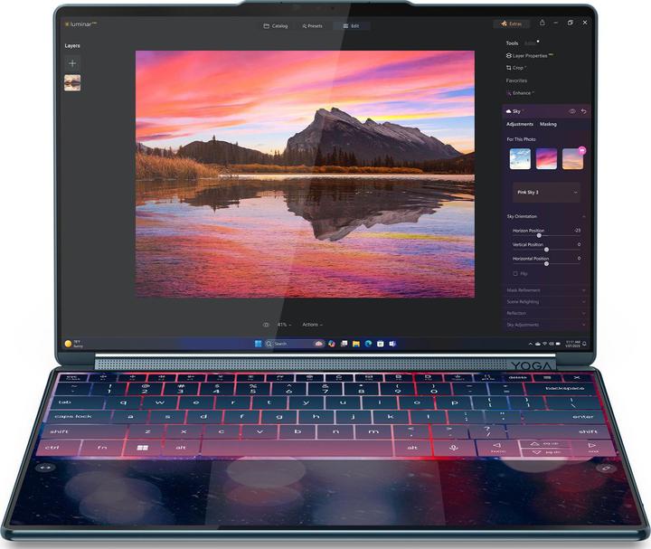 Productafbeelding Lenovo Yoga Book 9 (14", Intel Core Ultra 7 255H, 32 GB, 1000 GB, NL)