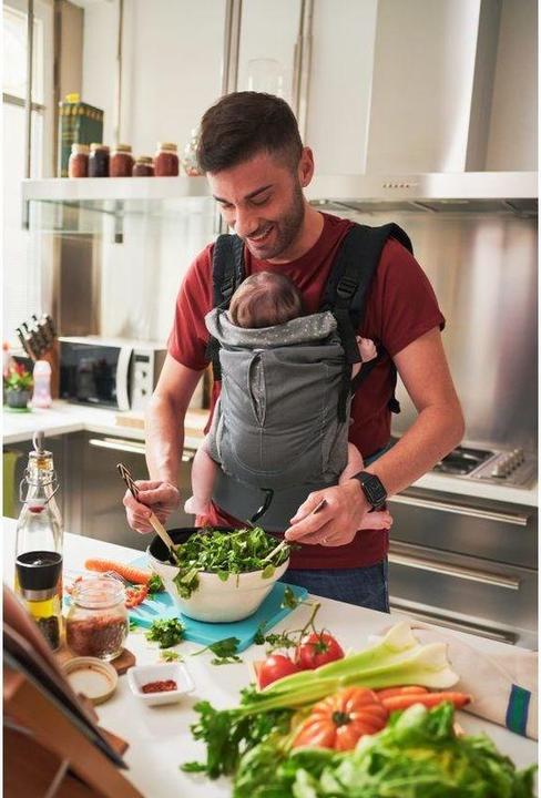 Actual product image Chicco Baby carrier Myamaki fit Burgundy powder