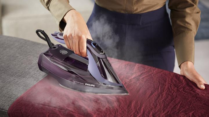 Actual product image Philips IRON DST8021/30 (3000 W, 240 g/min)