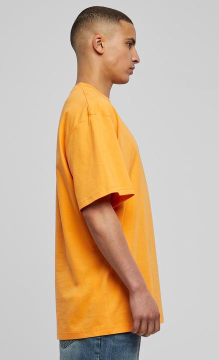 Actual product image Urban Classics Tall Tee (4XL)