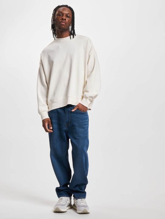 Actual product image Levis Stay Loose Tapered Crop Jeans - 95917 (32)