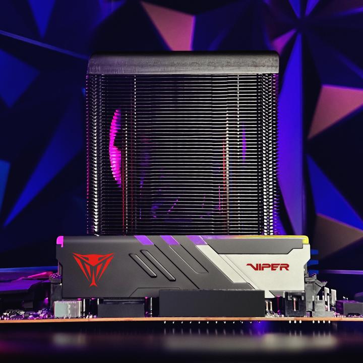 Actual product image Patriot Viper Venom RGB 32GB DDR5 6200-40, PVVR532G620C40K (2 x 16GB, 6200 MHz, DDR5 RAM, DIMM)