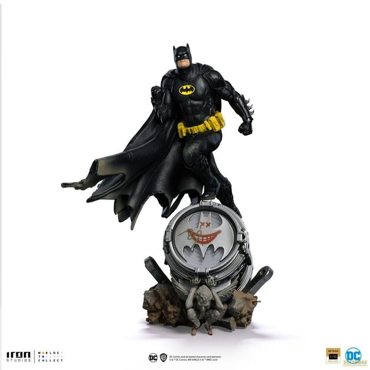 Immagine prodotto Iron Studios Statua DC Comics BDS Art Scale 1/10 Batman Deluxe (Versione Nera Esclusiva) heo UE Exclusive 30 cm