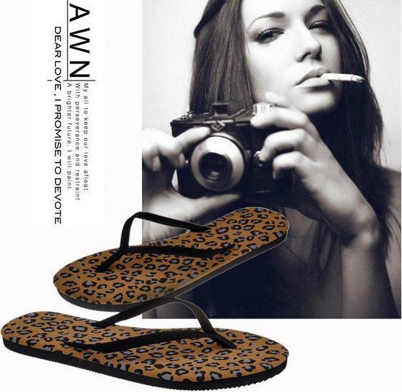 Hermex Women Sexy Flip Flop Sandalen Sandaletten Flipflop Leopard / Grösse 38 (38)