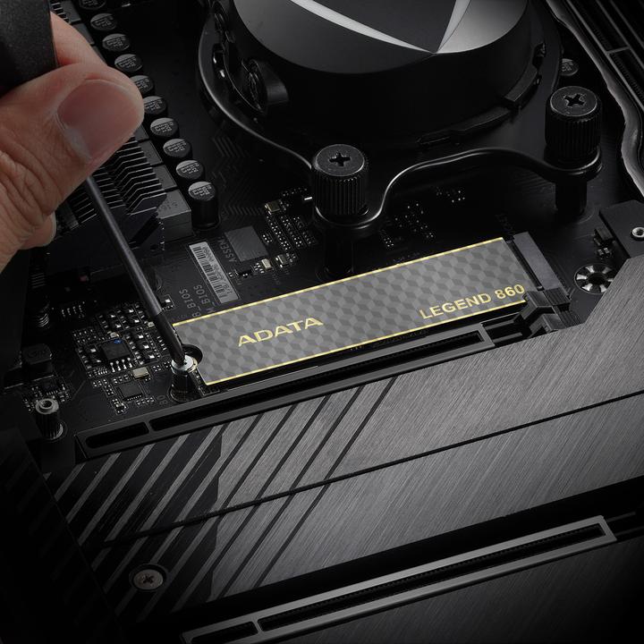 Produktbild Adata Dysk SSD LEGEND 860 2TB PCIe 4x4 6000/5000 MB/s M.2 (2000 GB, M.2 2280)