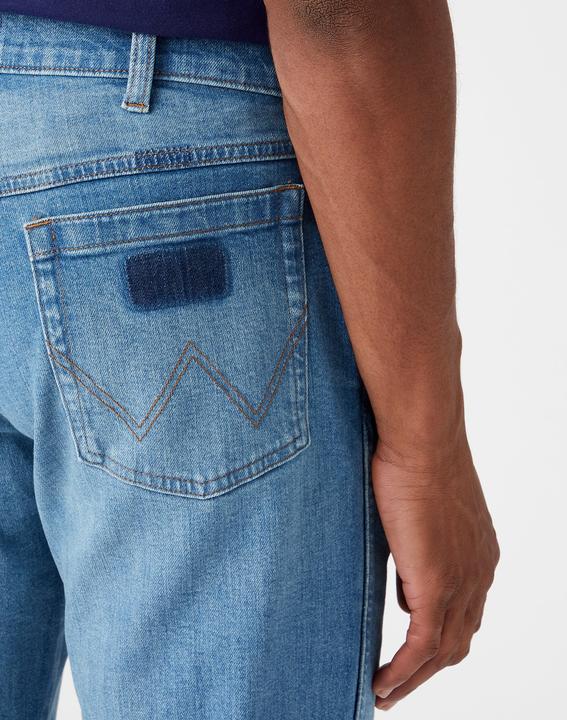 Actual product image Wrangler Greensboro (30)