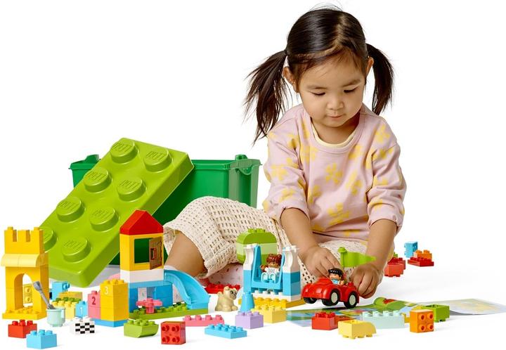 Actual product image LEGO Deluxe stone box (10914)