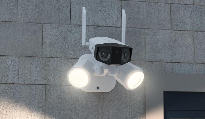 Actual product image Reolink Duo Floodlight WiFi (4608 x 1728 pixels)