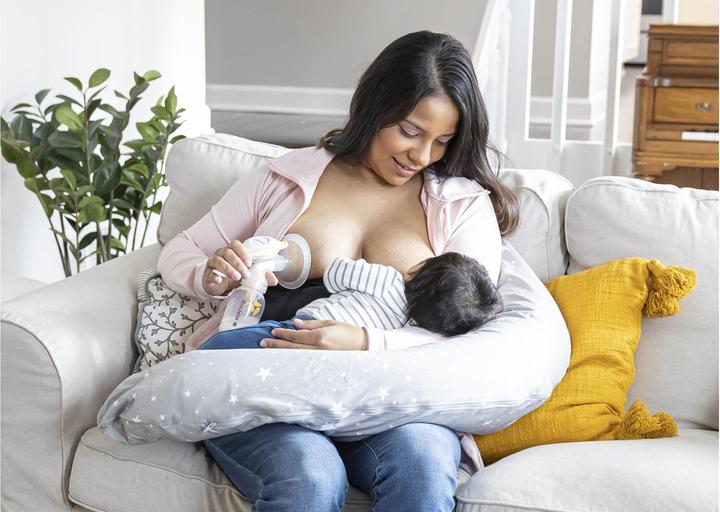Immagine prodotto Medela Tiralatte manuale Harmony con tecnologia Flex