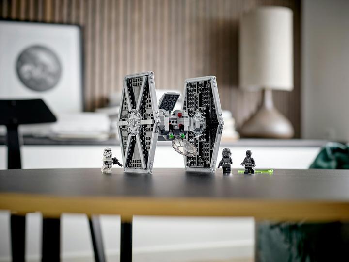 Actual product image LEGO Imperial TIE Fighter (75300, LEGO Star Wars)
