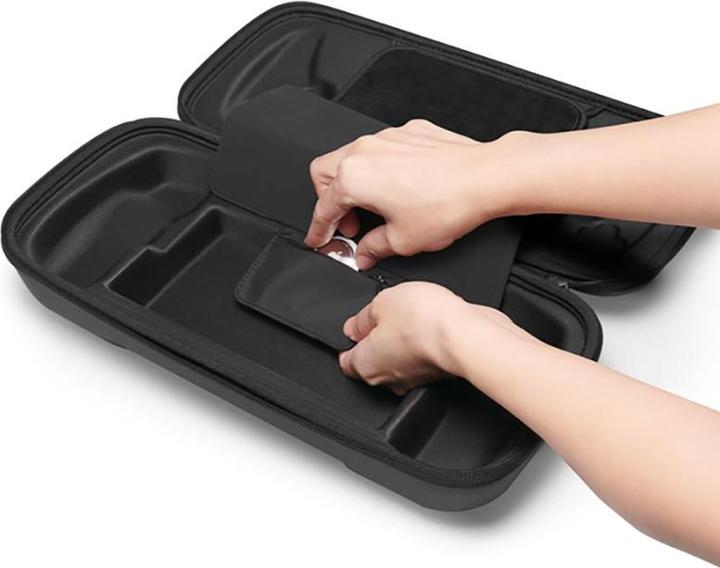Productafbeelding Spigen Rugged Armor PRO Playstation Portaal (Playstation Classic)
