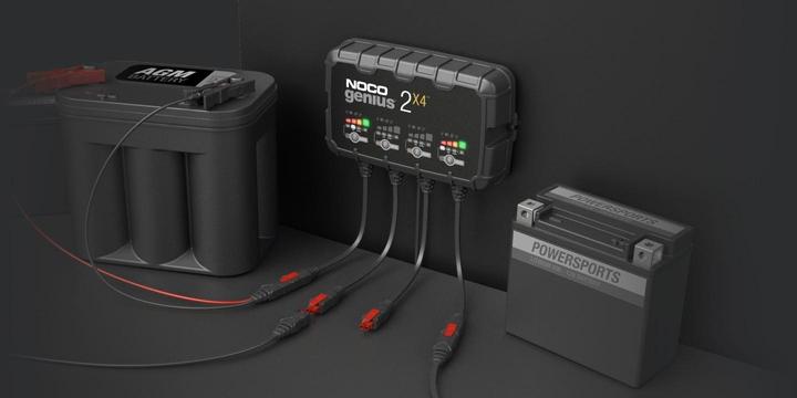 Actual product image Noco Genius 2X4 (12V, 6V, 12 A)