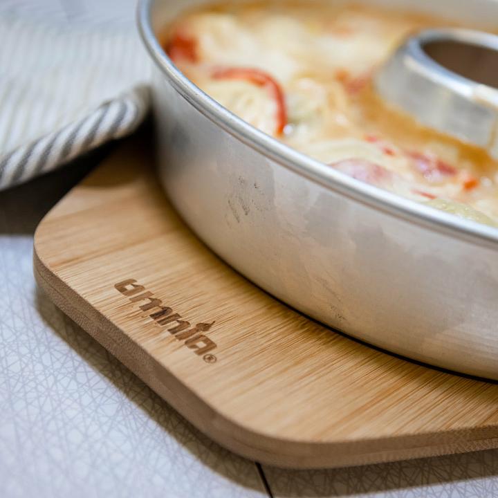 Actual product image Omnia Bamboo trivet for oven (1 x, Pan coaster)