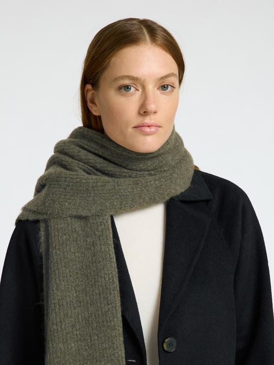 Actual product image Selected Femme Ribbed scarf