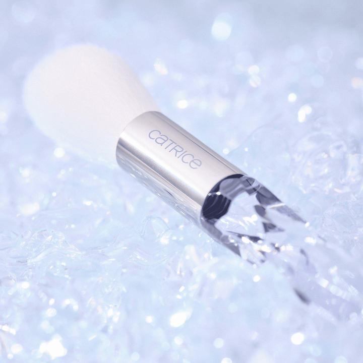 Image du produit Catrice Pinceau illuminateur Arctic Illusion (Highlighter)