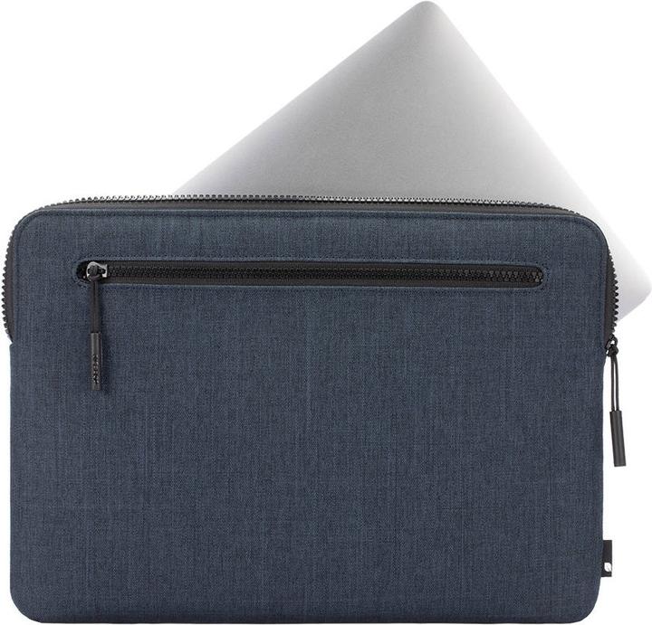 Actual product image Incase Compact (16", Apple)