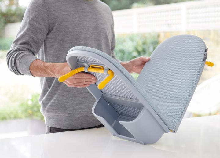 Produktbild Joseph Joseph Klappbares Tisch-Bügelbrett (90 x 33 cm)