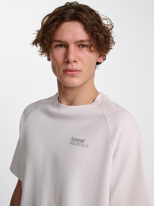Actual product image hummel Hml Tech Loose T-Shirt (M)